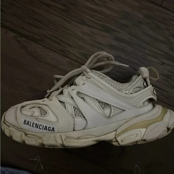Balenciaga White Sneakers - Picture 2 of 8